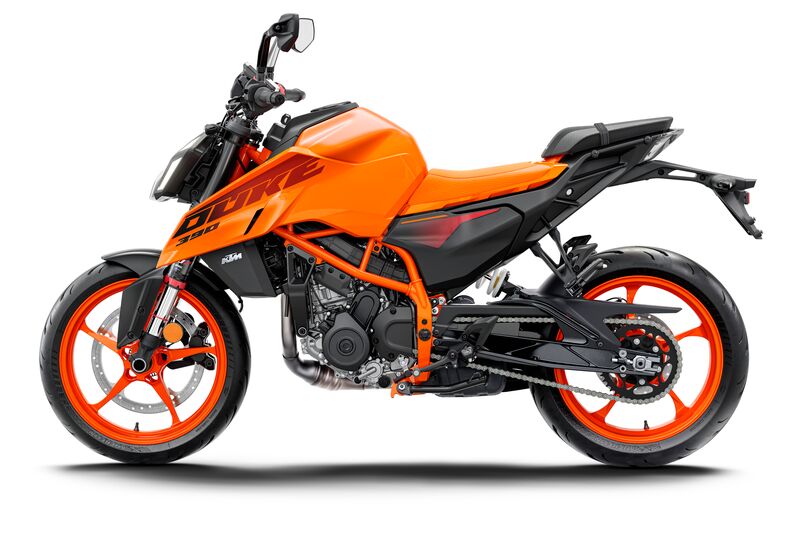 KTM 390 DUKE ORANGE 2025 PONUKA AUTOSKOLA